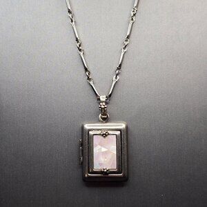 VTG LC Silver Plated Locket Necklace 34" Mosaic Mother of Pearl Inlay 1980s